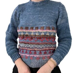 Vintage Hand Knit Womens Blue 100% Pure New Wool Chunky Preppy Sweater Sz S